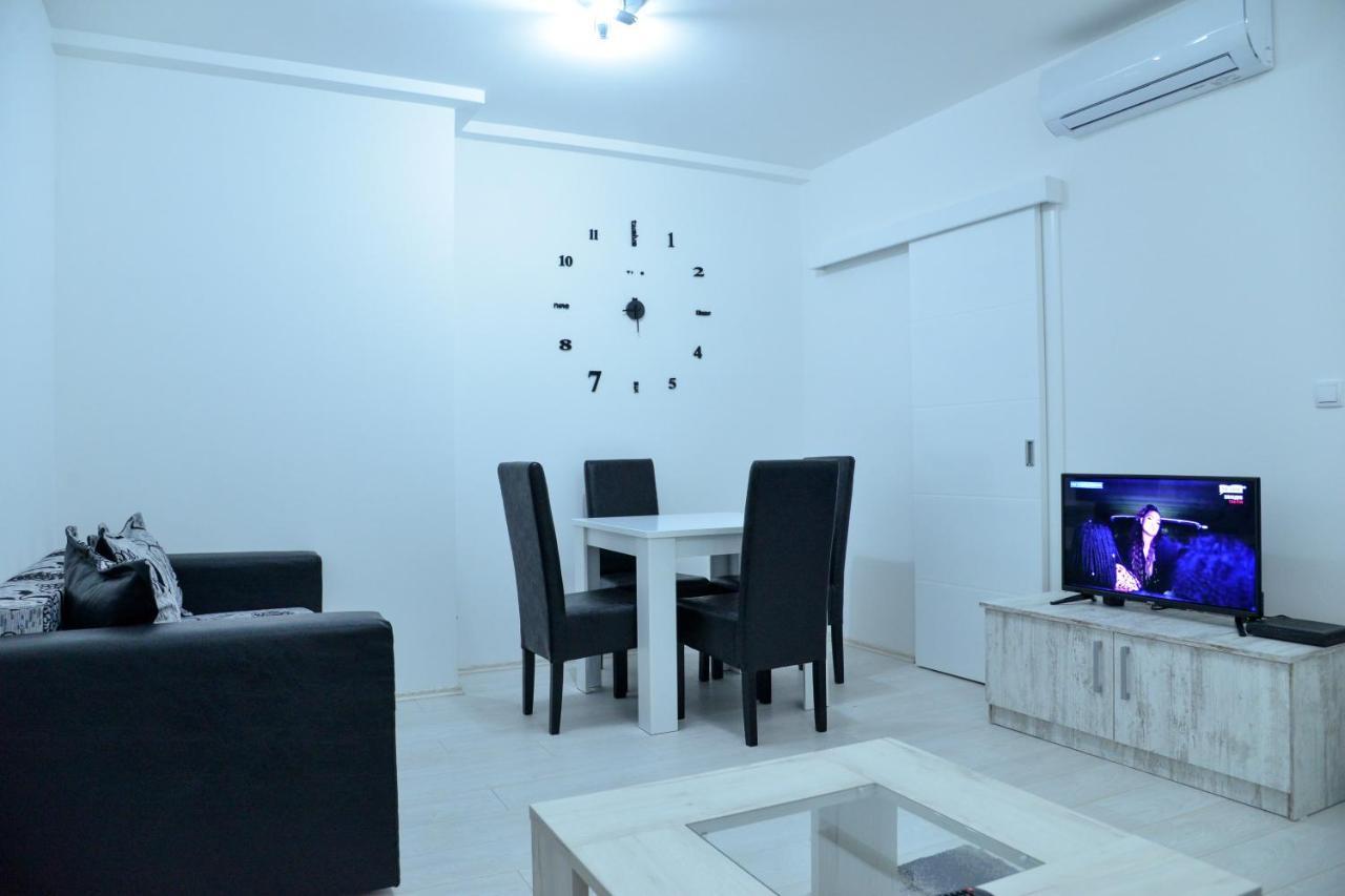 Best Apartments Paraćin Buitenkant foto